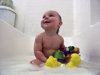Nick Kelsh photo of baby in bath