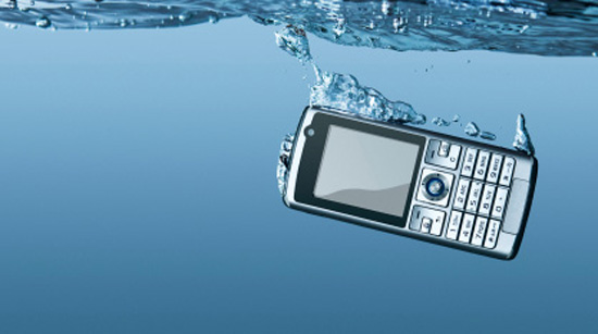 Cellphone In Water 82