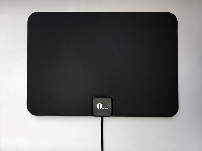 1byone Amplified Indoor TV Antenna on wall