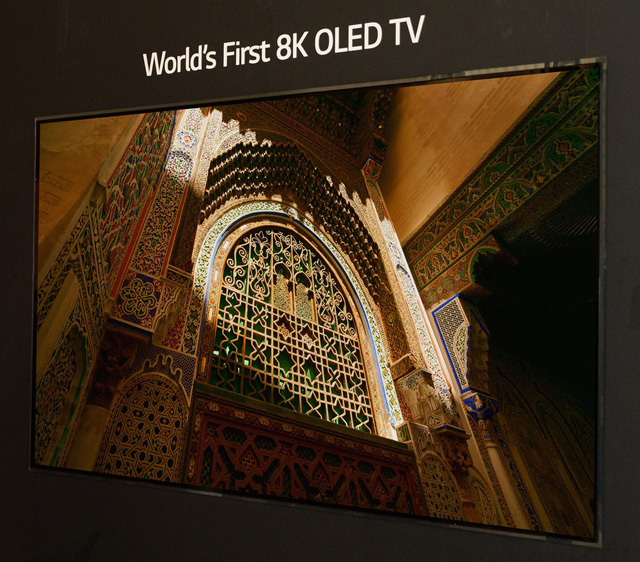 LG OLED 8K TV