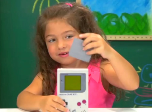 Kids React to the original Nintendo Game Boy