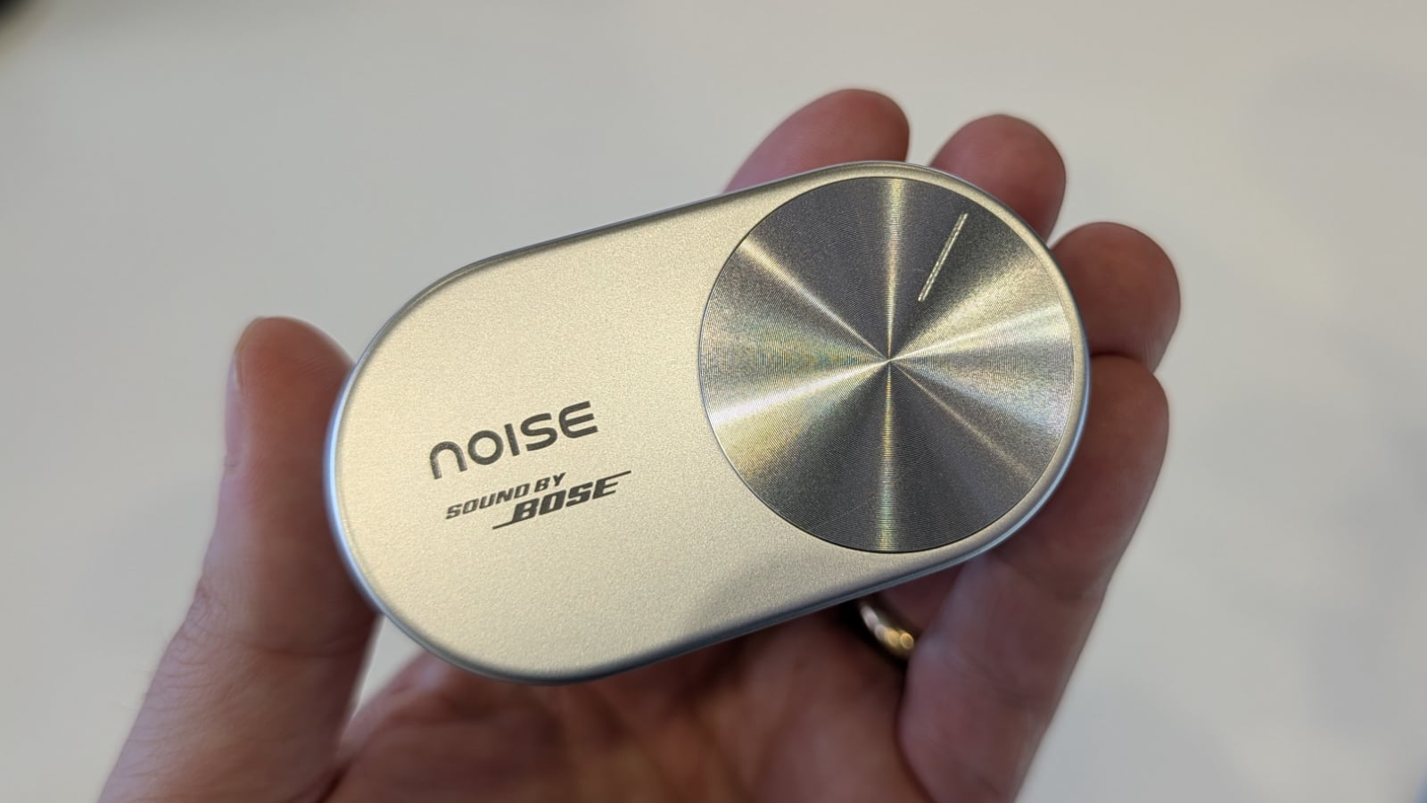 Noise Master Buds Open charging case