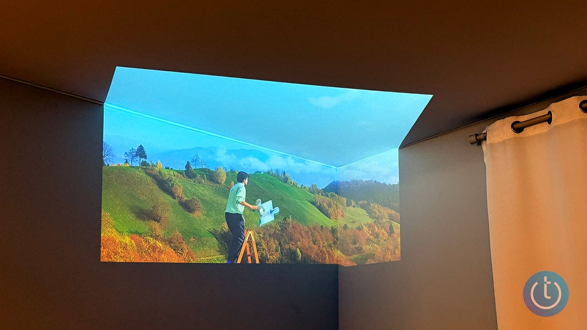 Image projected by Freestyle+ into a corner