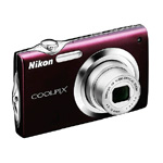 Nikon Coolpix S3000 12MP Digital Camera Bundle