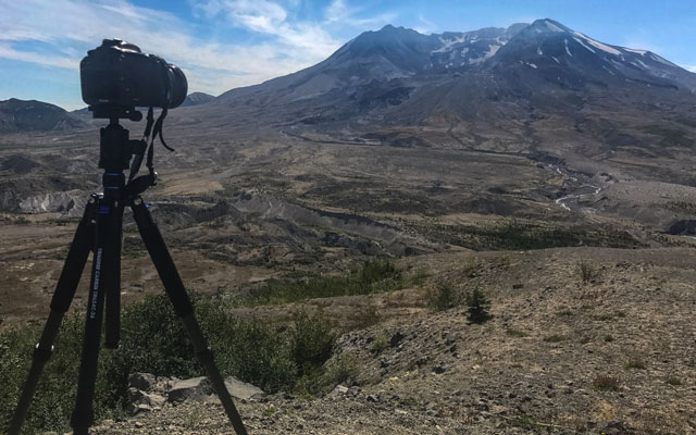 Best Tripod for DSLRs with Heavy Lens: Davis and Sanford TR654C-36 Traverse