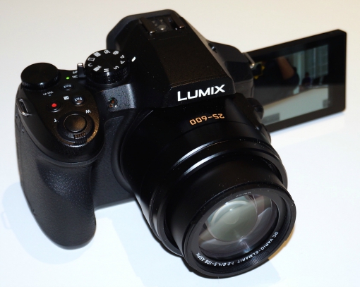 Panasonic Lumix FZ300