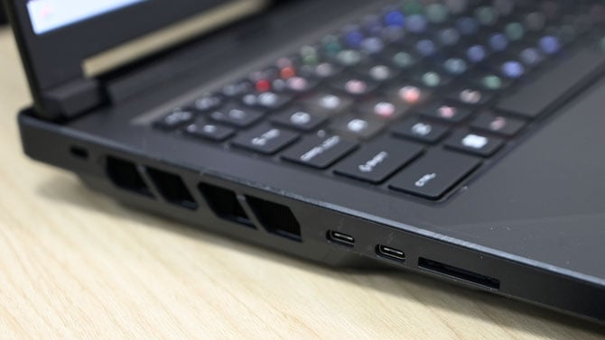 MSi Raider 16 Max ports showing SD card slot and two USB-C ports on the left side