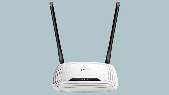 TP-Link WR841N router