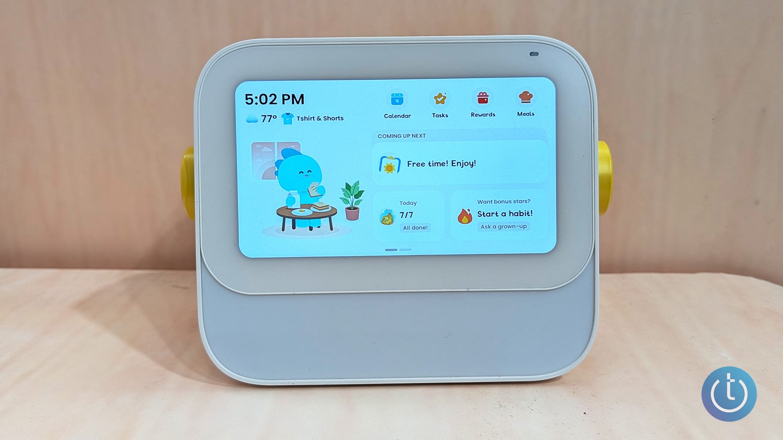Cozyla Routie kids' smart display