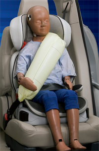 Ford seat belt with airbag built-in