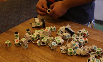 Modular Robotics Moss Cubes