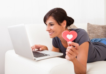 Woman using online dating