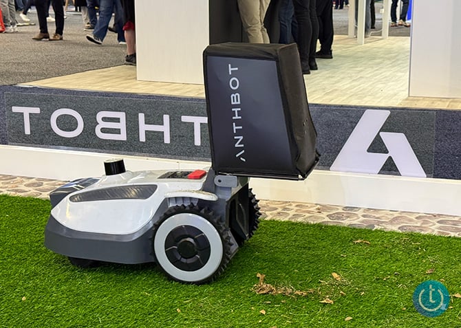 ANTHBOT N series robotic mower dumping clippings