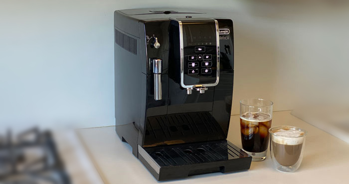 De'Longhi Black Dinamica Espresso Machine with Iced Coffee and Manual Milk  Frother + Reviews