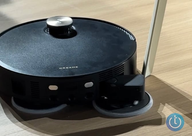 The Dreame NEXT X60 Ultra has arms that extend to clean where other mopvacs can't.