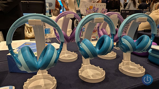 iClever QuietShield Q950 kids headphones