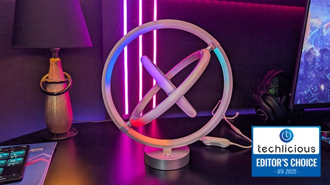Lepro TB1 Pro is shown on a table.  The Techlicious Editor's Choice Award logo is in the lower left.