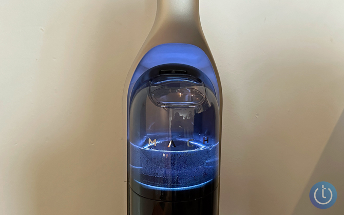 Closeup of MACH V1 Ultra water tank showing lights and bubbles as the water is ozonated.