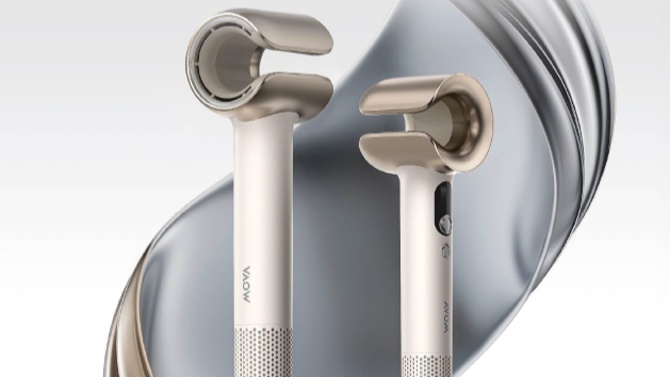 Mova Aero C hair dryer showing C-shaped head