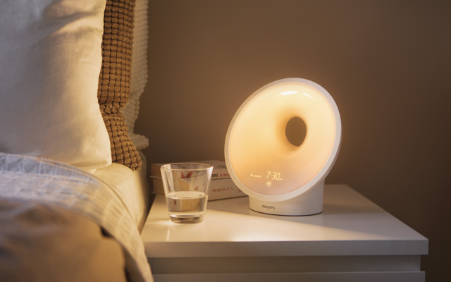 Sunrise Alarm Clock: Philips Connected Wake-Up Light Alarm Clock