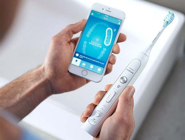 Philips Sonicare Flexcare Platinum Connected Rechargeable Toothbrush