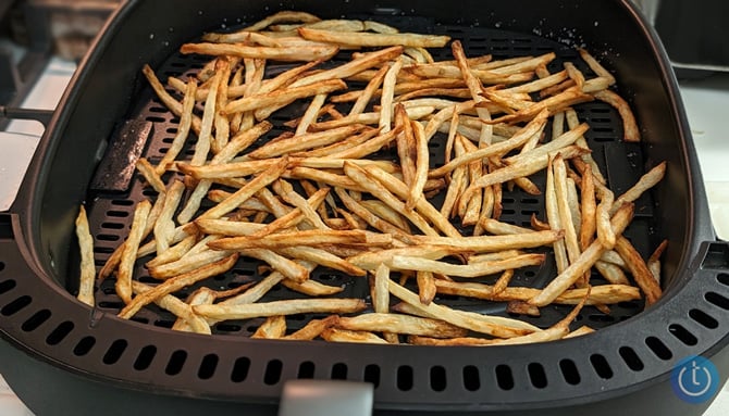 Typhur Dome Air Fryer with french fries