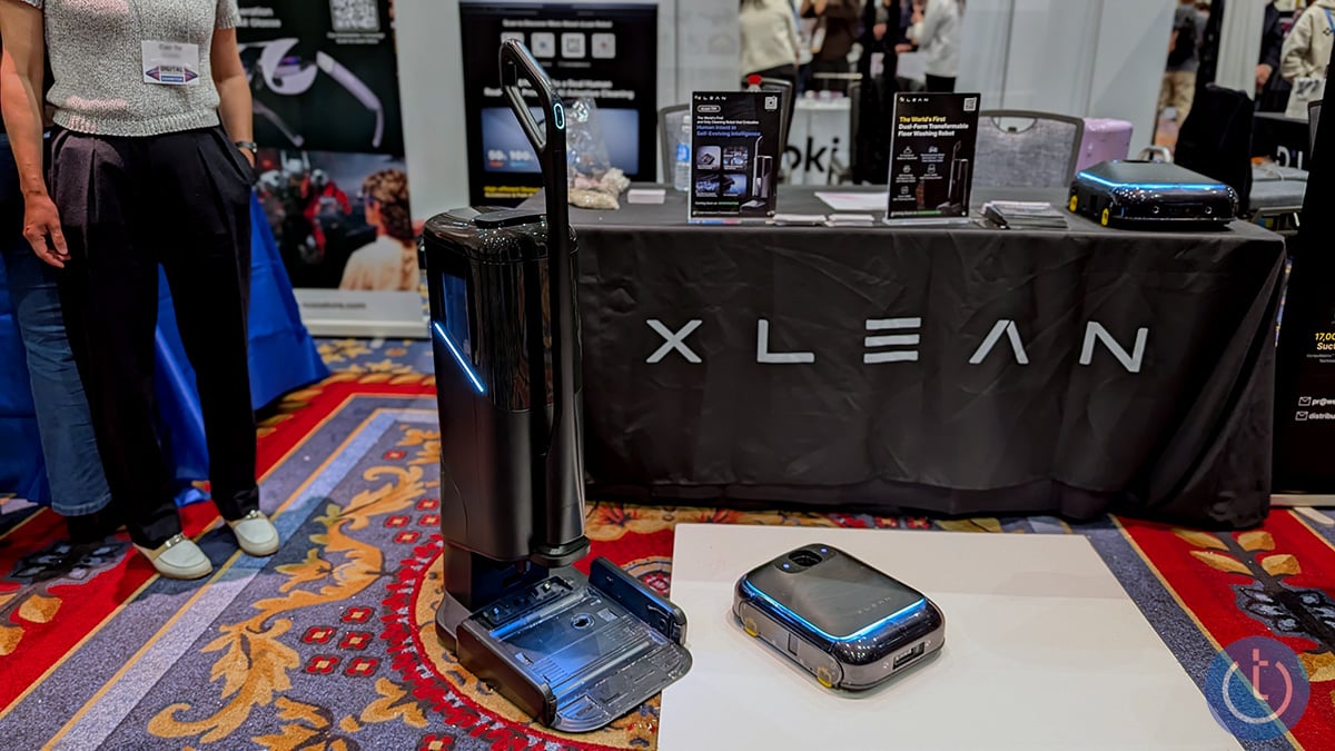 Meet the Robot Mopvac That Turns Into a Handheld Cleaner