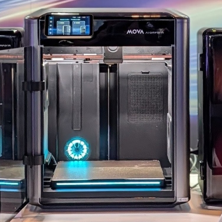 MOVA’s AtomForm Palette 300 rethinks multi-color 3D printing