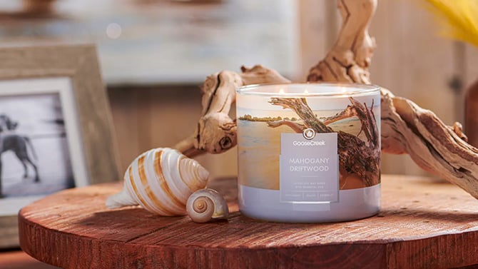 A Goose Creek candle