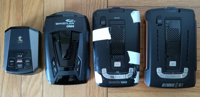 Radar detector size  comparion Cobra 9200, Whistler CR85, Passport Max, Beltroinics GT=7