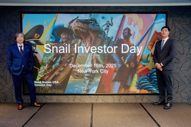 Snail SVP Peter Wood and CEO HaiI Shi on stage at Investor day