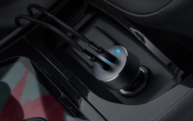 Anker PowerDrive III Duo