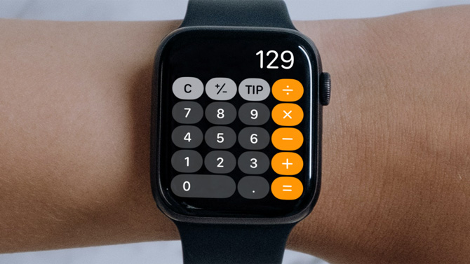 Apple Watch showing the Tip Calculator