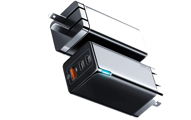 Baseus 65W Triple Output travel charger.