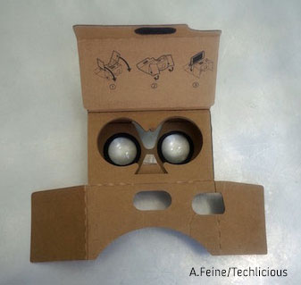 Instructions inside the Minkanak Google Cardboard Kit