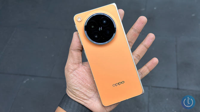 The OPPO Find N6's camera has a 200 MP main camera, 50 MP ultrawide, and a 50 MP 3x telephoto.