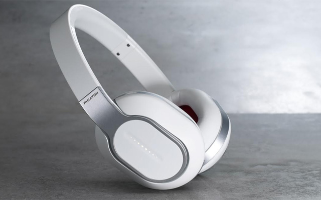 Phiaton Wireless Touch Interface Headphones