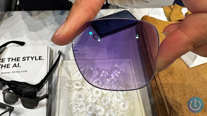 The purple tinted lenses you can select for Rokid AI Glasses Style