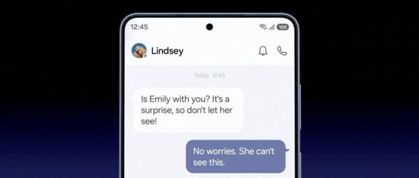 Animation showing the Samsung Galaxy S26 Ultra's Privacy Display