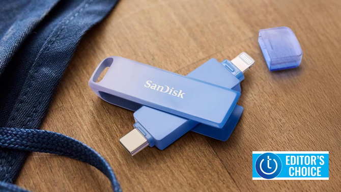 The SanDisk Creator Phone Drive is shown with both connectors visible and the cap off. The Techlicious Editor's Choice logo is in the lower right corner.